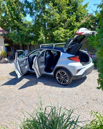 Toyota C-HR cena 114800 przebieg: 51200, rok produkcji 2021 z Sobótka małe 277